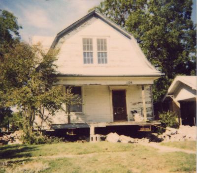 1900 Hurley 1999
Prior to move, at 1126 6th
