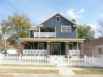 1901 Adams 2012 November
Built by Jose Villalobos/Mark Hixson
