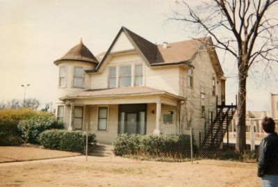 1952 College at 2326 Hemphill 1994
Saved from demolition by Mike McDermott
