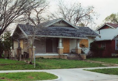 2116 Hurley 2000
