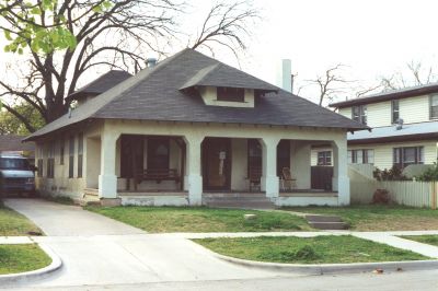 2208 Hurley 2000
