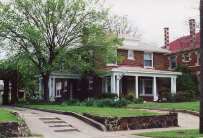 2217 Lipscomb 2000
