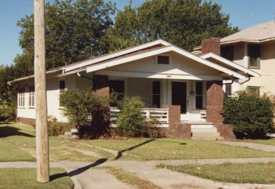 2224 6th 1990
