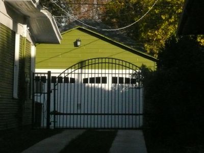 2235 Fairmount garage 2012 November

