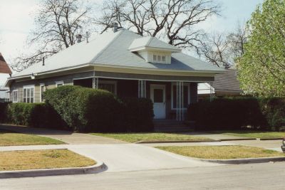 2238 Hurley 2000
