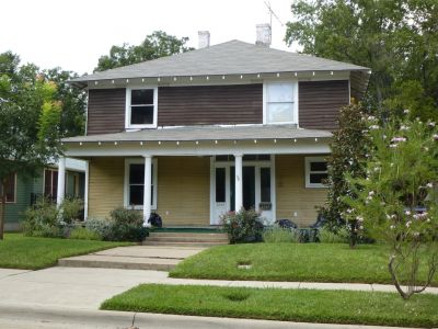 2244 5th Av 2014 October
Asbestos siding removed

