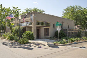 1450 W. Allen Ave.